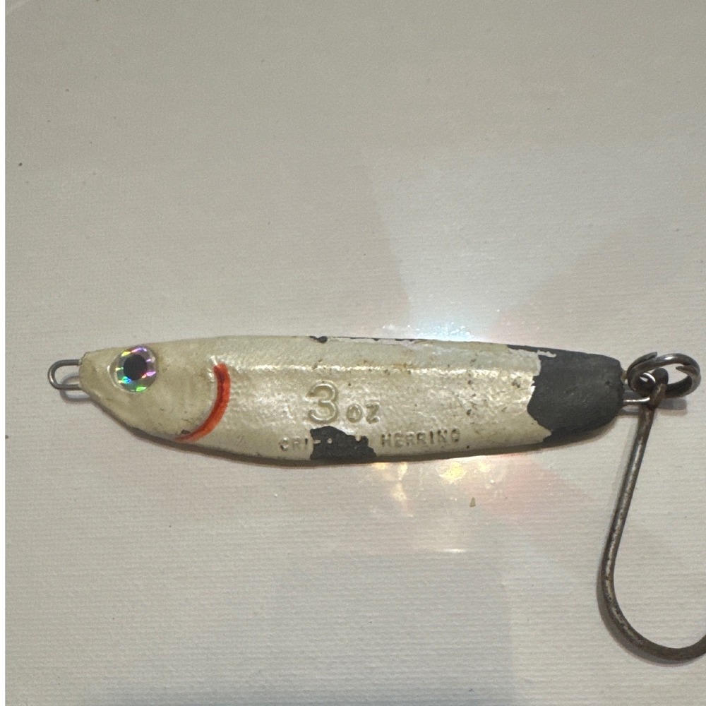 G.P.L. Metal Jig Fishing Lure Unisex 3.5in White Fair Vintage 3oz Lead Patented